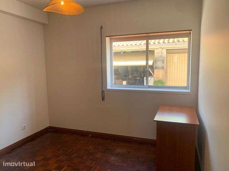 Apartamento T3 | Bairro Norton de Matos | Zona Central de Coimbra - Grande imagem: 4/8