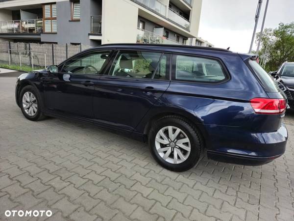 Volkswagen Passat 2.0 TDI BMT Trendline - 8