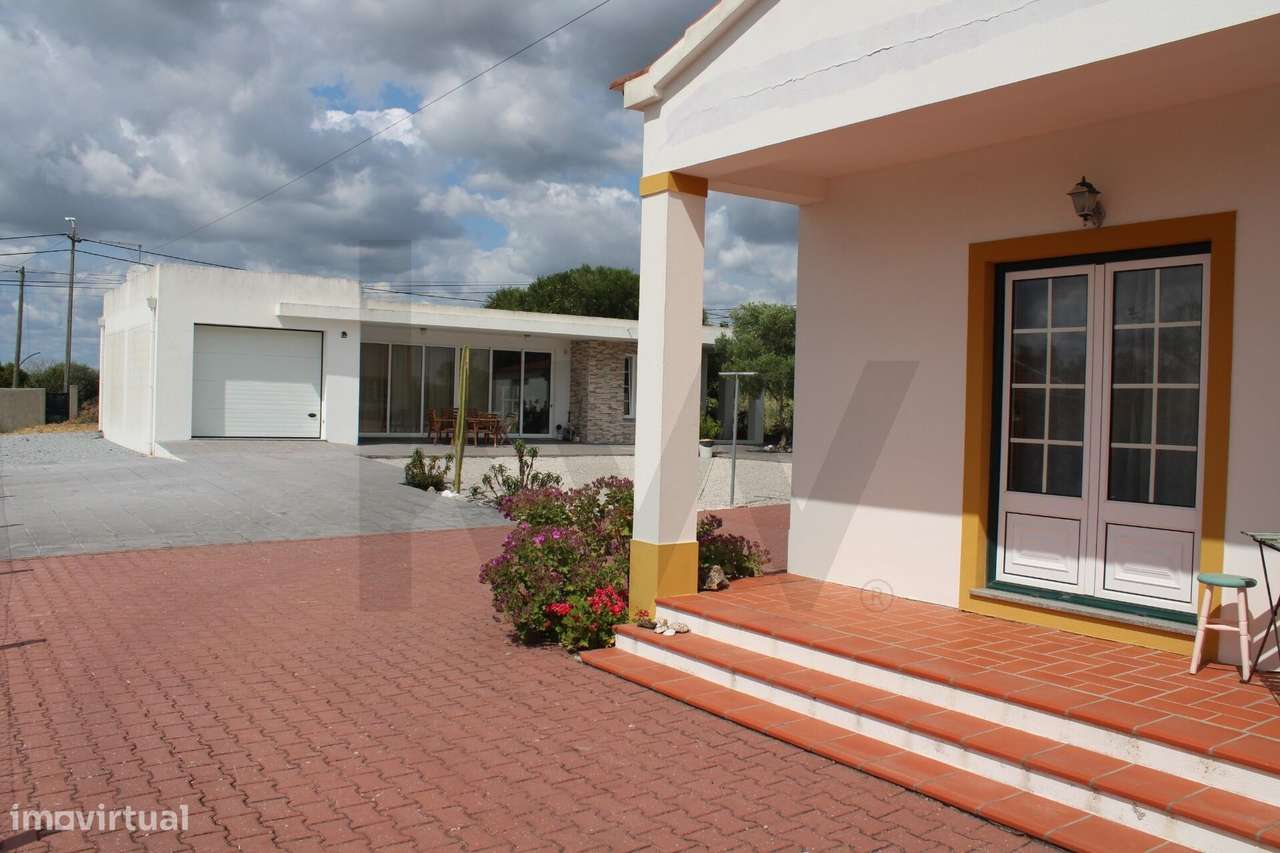 Moradia T4 + Moradia T0 em Marconi - Vendas Novas c/amplo espaço exter - Grande imagem: 5/51