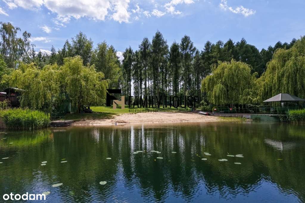 Obiekt z prywatną plażą - Camping Loch Ness Gacki