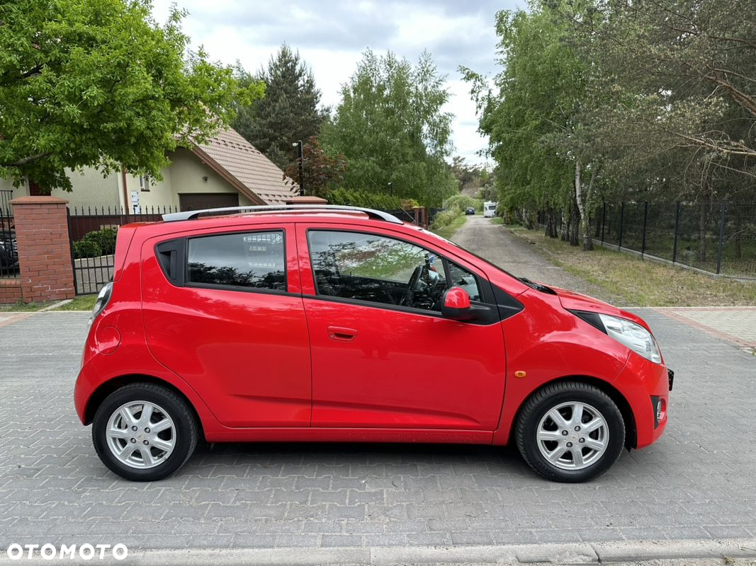 Chevrolet Spark 1.2 LTZ - 4