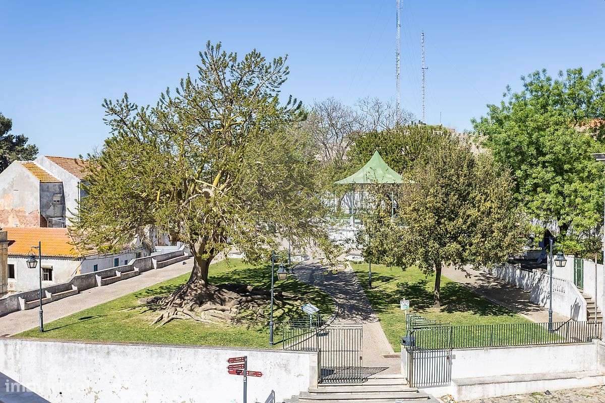 Apartamento T3 à venda em Almada-21