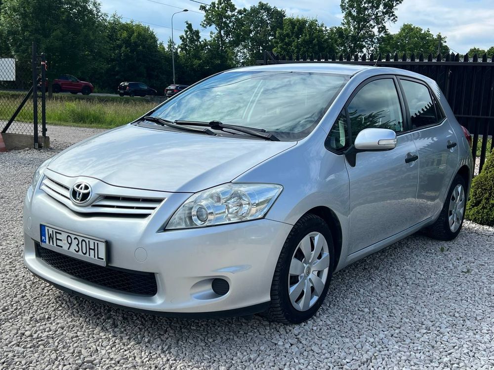 Toyota Auris I 1.6 Luna Start 2010