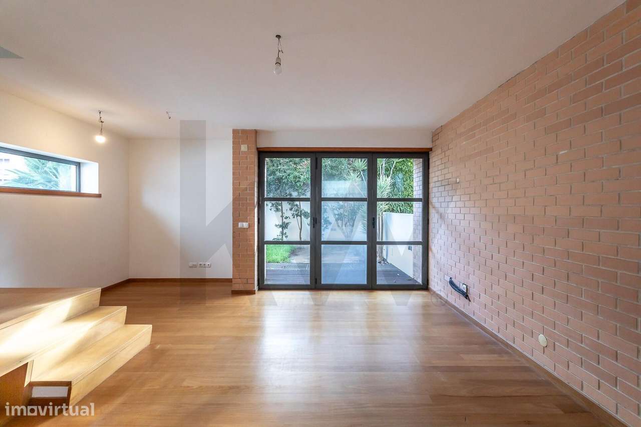 Moradia T3 com jardim e piscina em condomínio privado - Alvide, Cascai - Grande imagem: 3/32