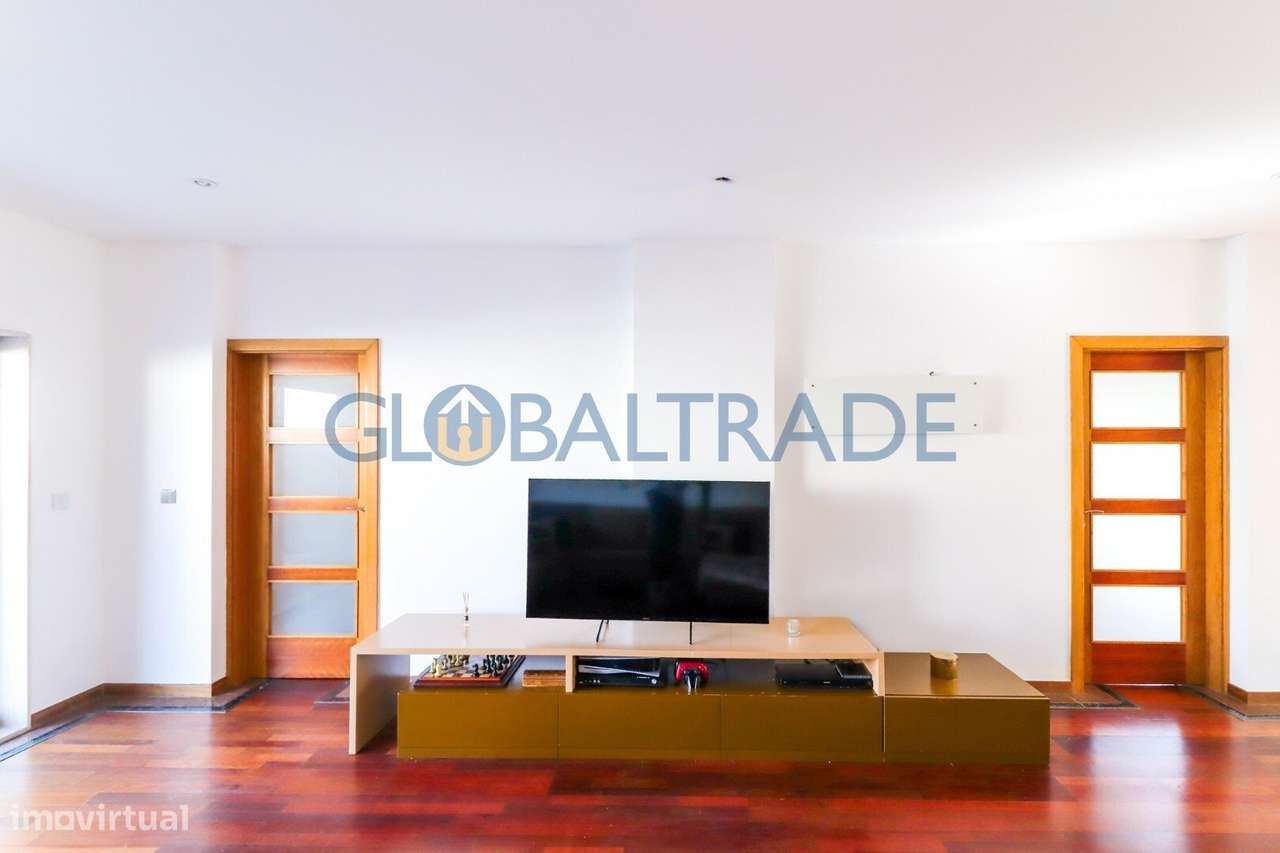 Moradia T3 com Terraço em Valbom-15