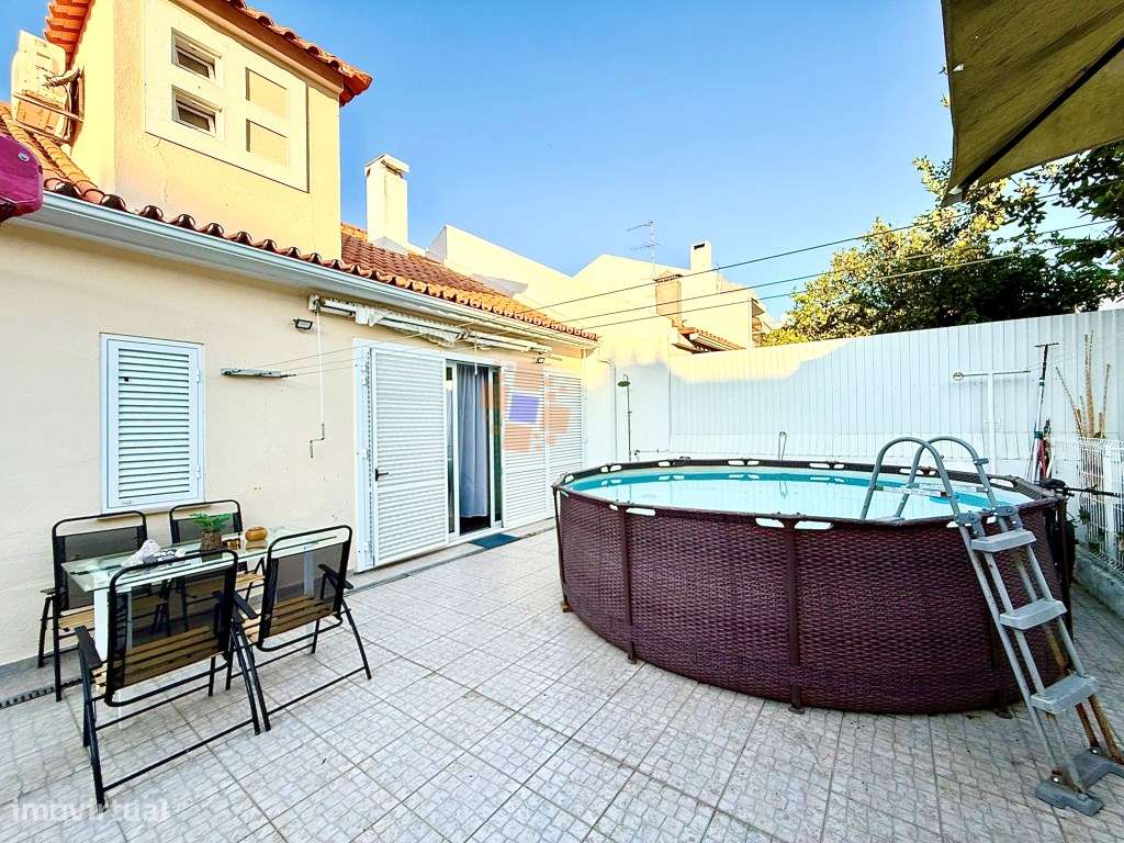 Encantadora Moradia Térrea T3 com Quintal e Garagem - Alto do Moinh... - Grande imagem: 5/27