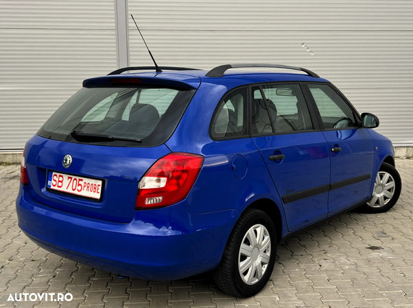 Skoda Fabia 1.4 16V Combi STYLE Edition - 4