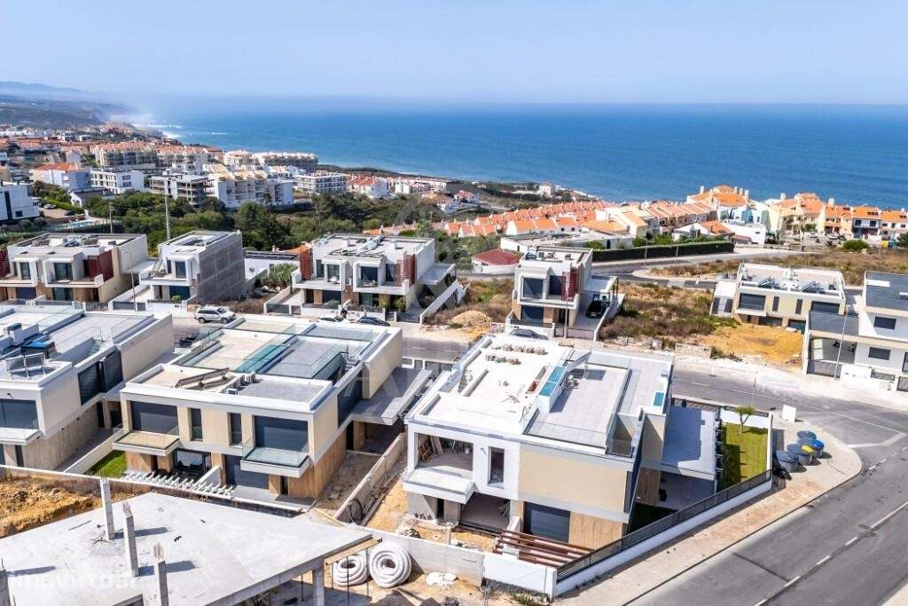 Moradia T4 de Luxo com Vista Mar: O Seu Refúgio Na Ericeira!-6