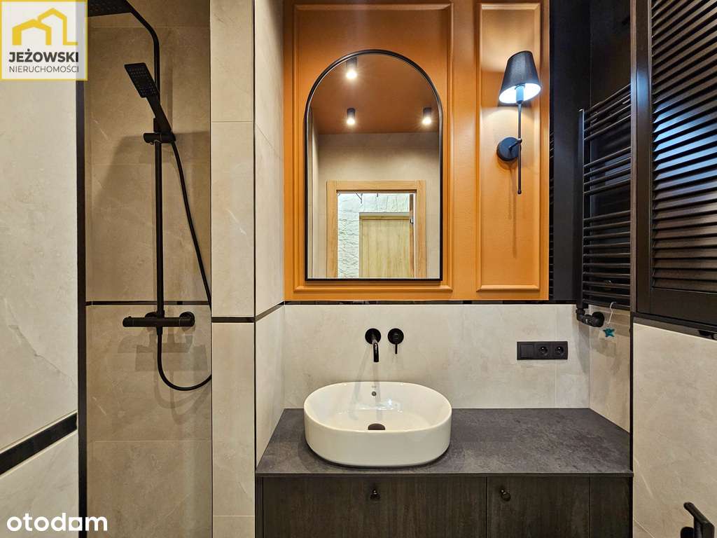 Nowoczesna willa w centrum Kazimierza Dolnego.-8