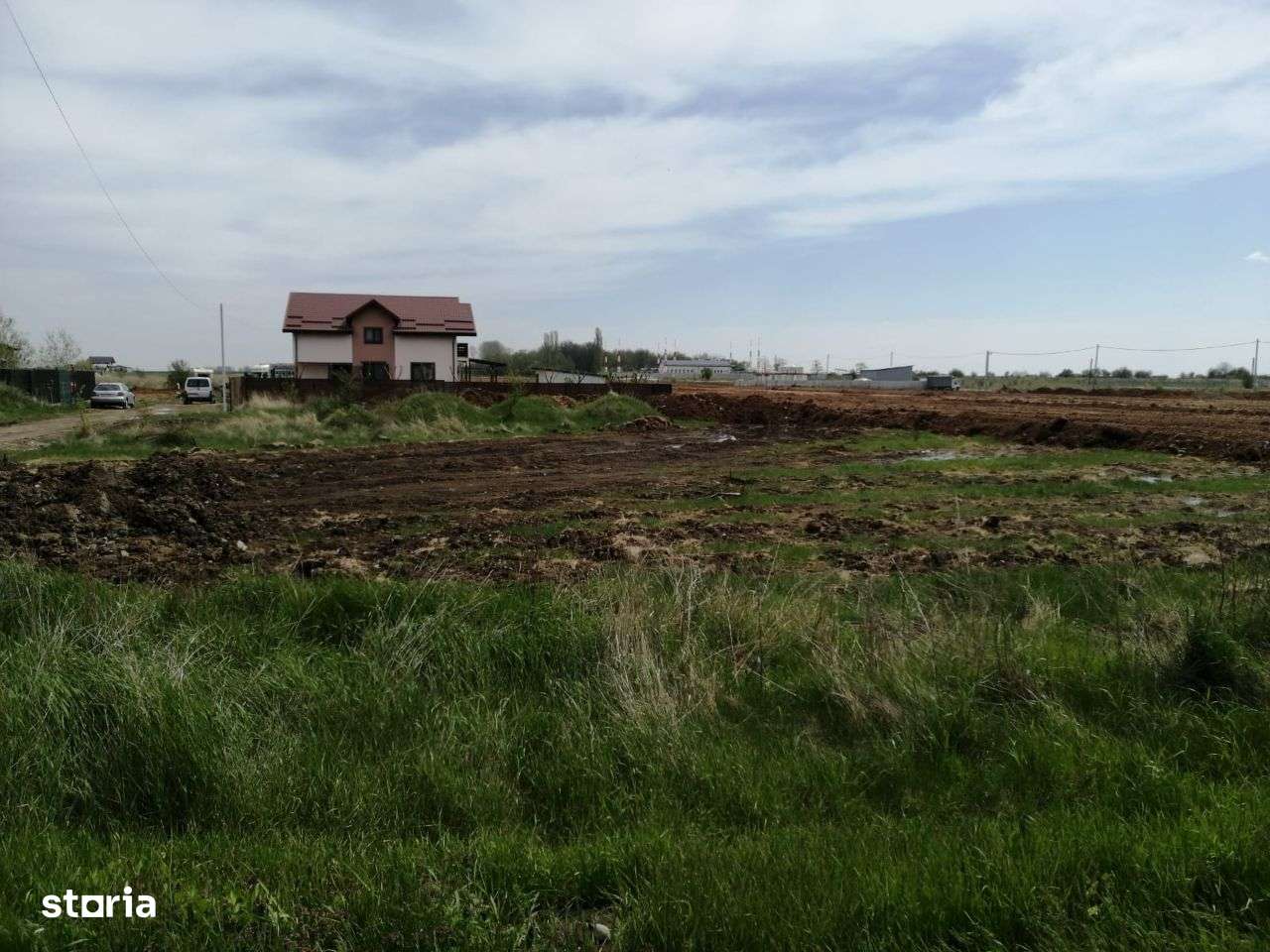 Teren intravilan aeroport str AVIATORILOR 1300 mp asfalt si utilitati-1