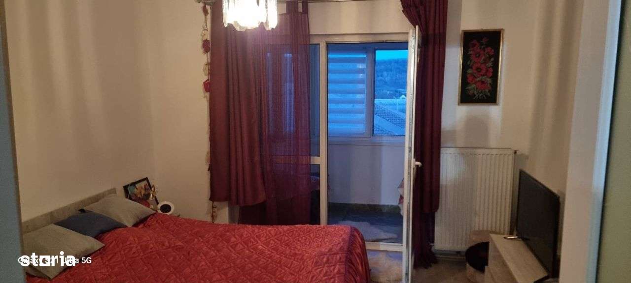 Apartament 3 camere Ostroveni/Blocul armatei-5