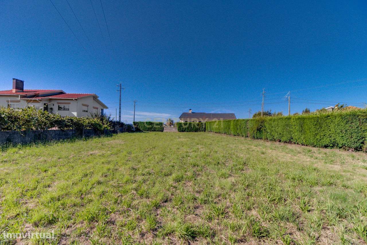 Terreno com 1.290m2 para construção de Moradia  até 774m2, em Salreu - Grande imagem: 4/41