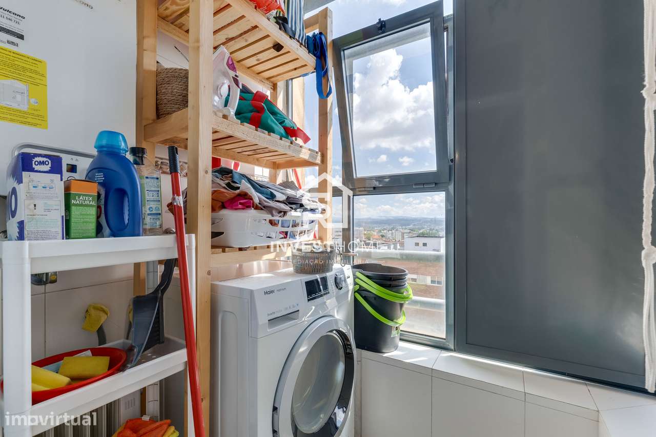 Apartamento T2 | Boas áreas | Varanda | 2 Lugares Garagem-21