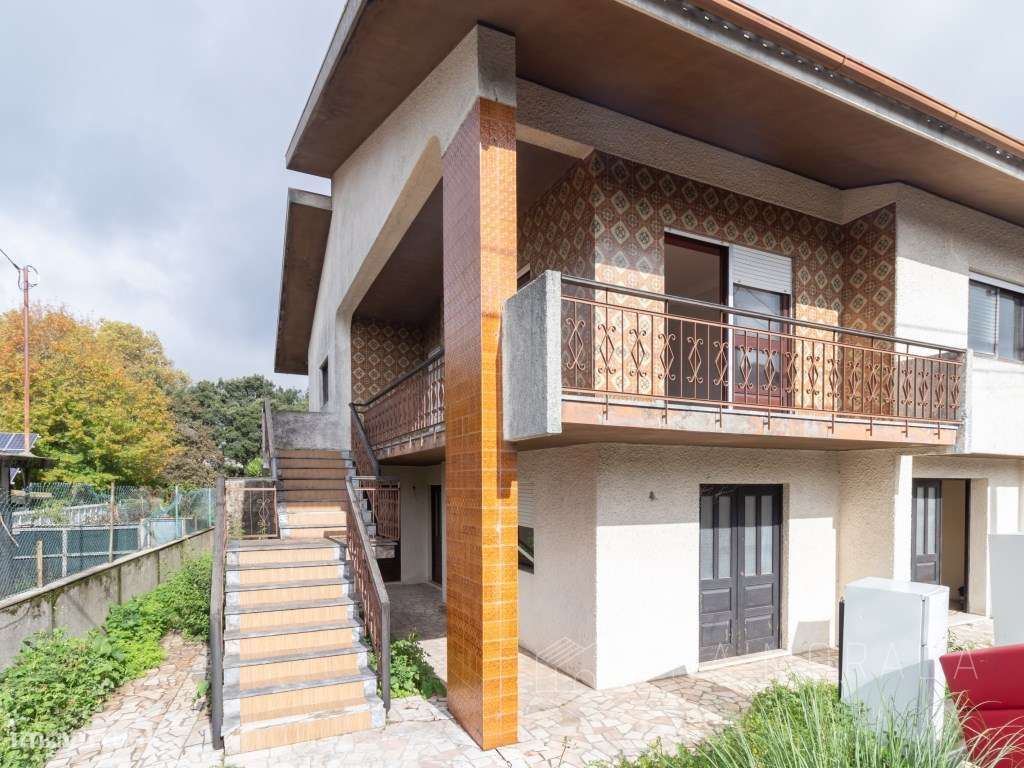 Moradia isolada com 3.000 m2 de terreno para venda em Santa Maria d...-23