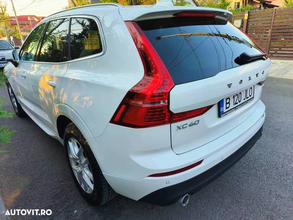 Volvo XC 60 D4 Momentum Pro - 6