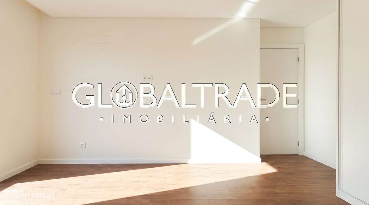 Apartamento T2 Renovado & Equipado em Matosinhos-28