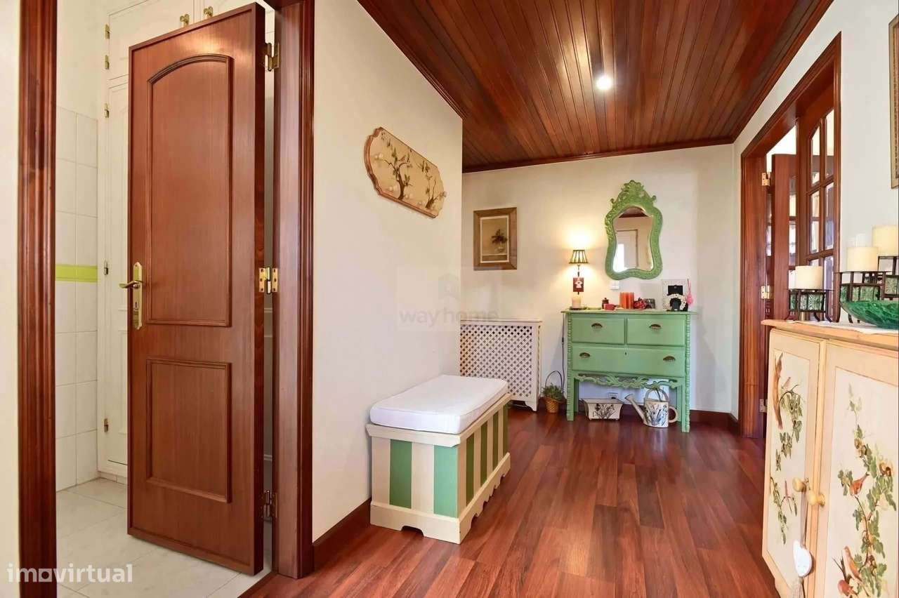 Apartamento T2 | Terraços | Garagem | Condomínio Privado | Manique-7