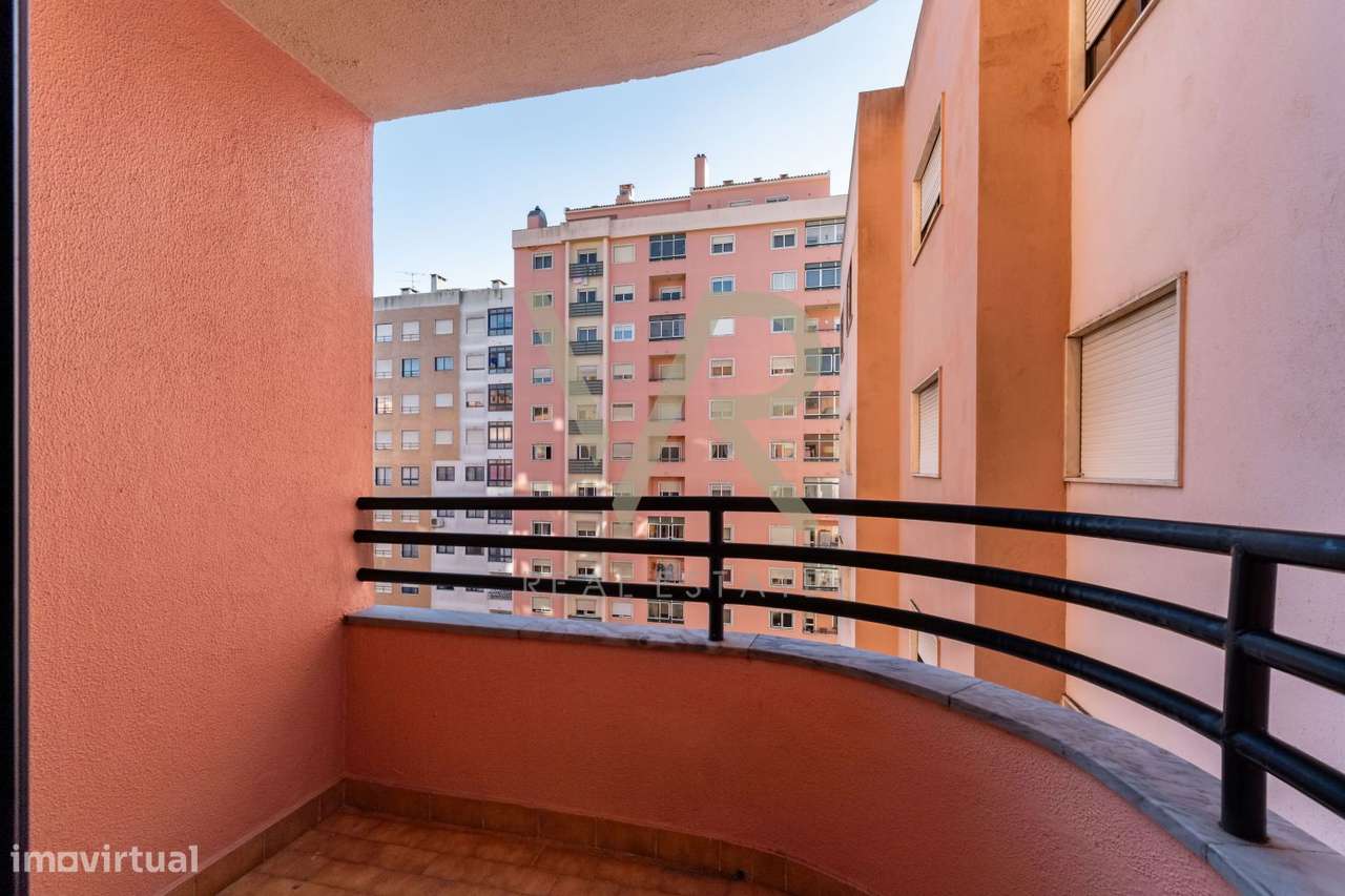 Apartamento T3 à venda em São Marcos – Conforto, luminosidade e lo-10