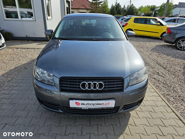 Audi A3 2.0 FSI Ambiente Tiptr - 8