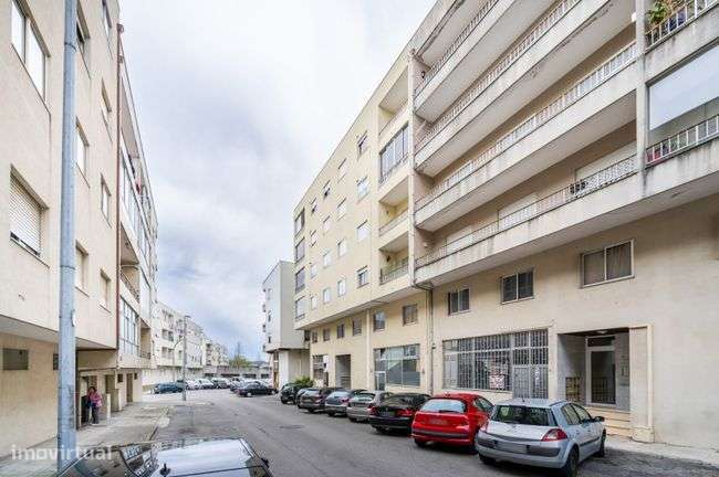 Fantástico Apartamento T3 com Logradouro em Braga! - Grande imagem: 2/10