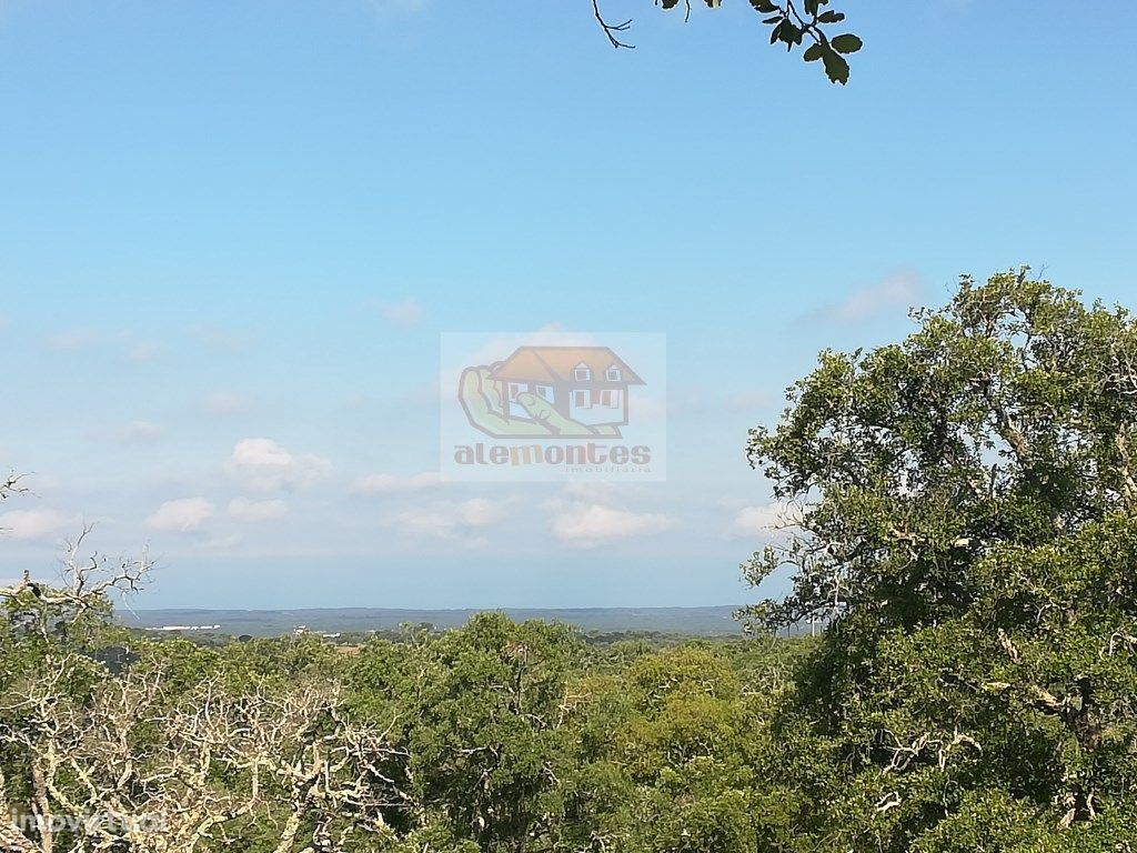 Terreno com ruína (43ha) em Melides - VISTA MAR