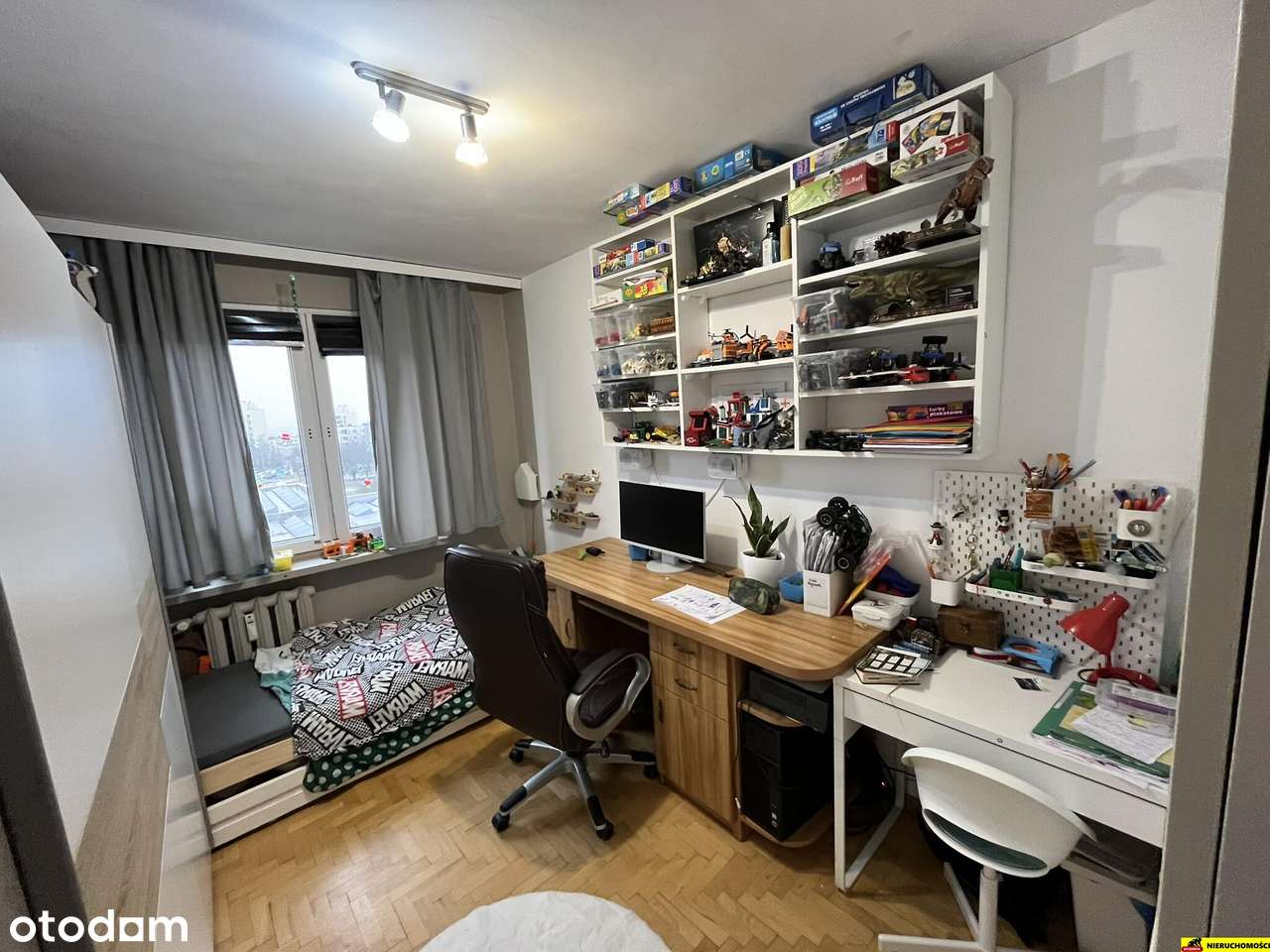 3 pokoje 63m2  Loggia III piętro- do zamieszkania-9