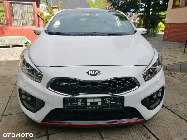 Kia Pro_cee'd 1.6 T-GDI GT - 2