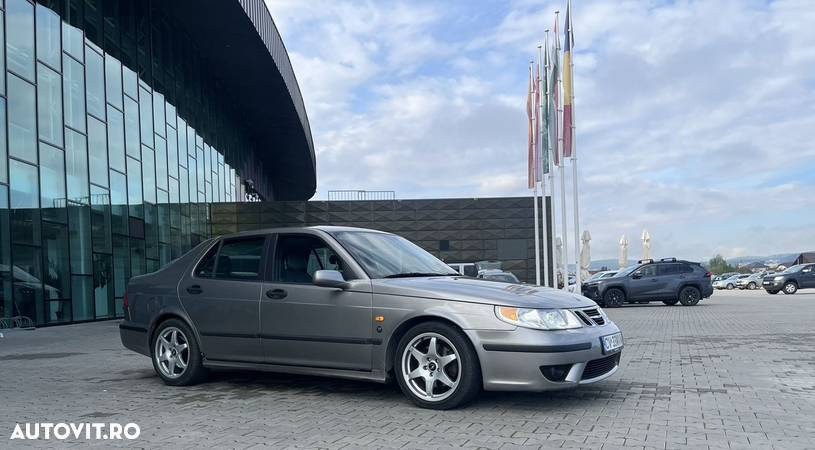 Saab 9-5 SE Sedan 2.3TS Aero - 1