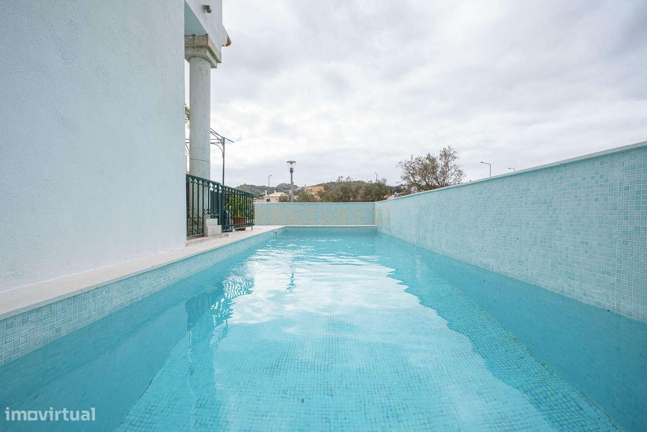 Moradia T5 de Charme com piscina, em Palmela. Conforto, Elegância e Fu-37