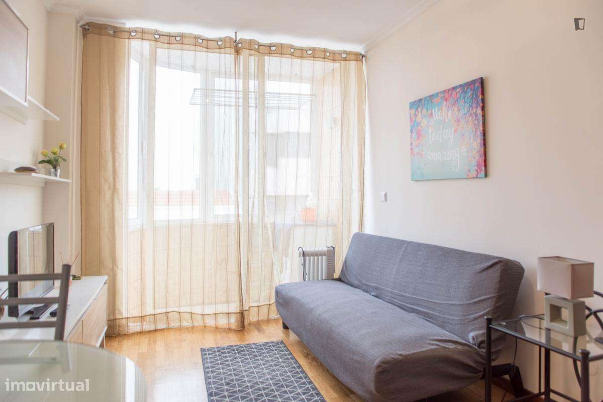 Apartamento com 1 quartos - localizado em Cedofeita Porto - Grande imagem: 4/10
