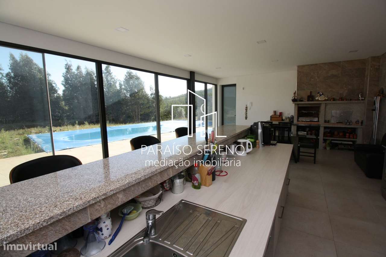 Moradia de Luxo em S. Miguel do Mato-29