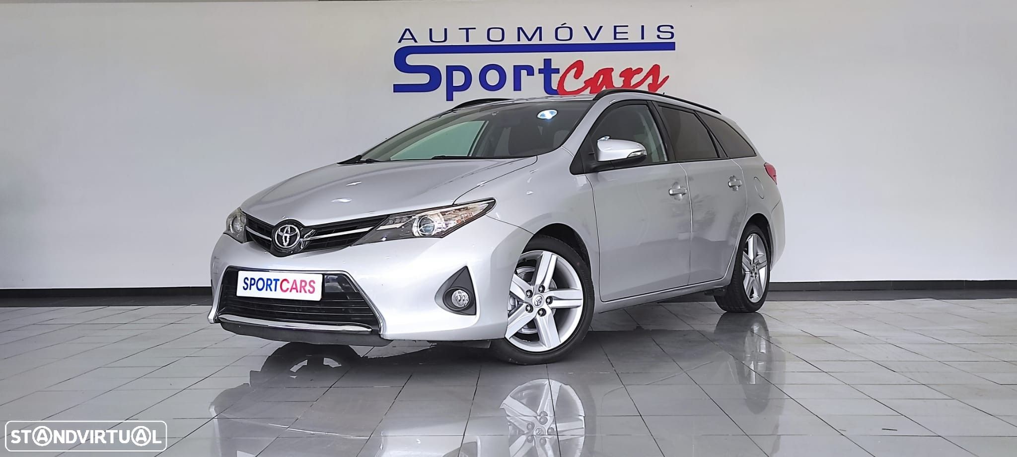 Toyota Auris Touring Sports 1.4 D-4D Com+P.Sport - 1