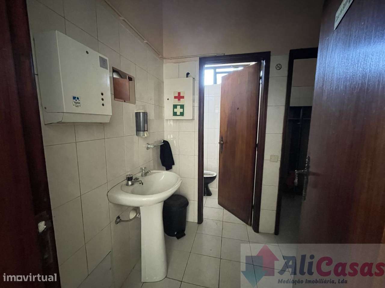 Loja Comercial J/Loja do Cidadão-24