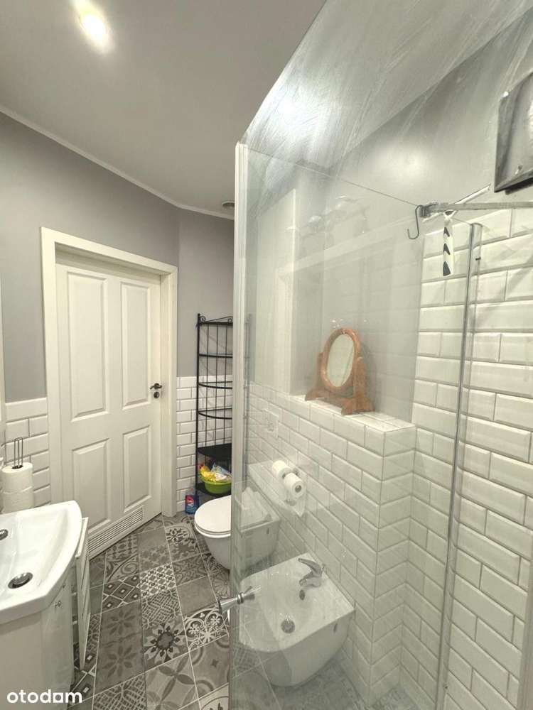 Mieszkanie 83m3 w ładnej kamienicy Huby-10