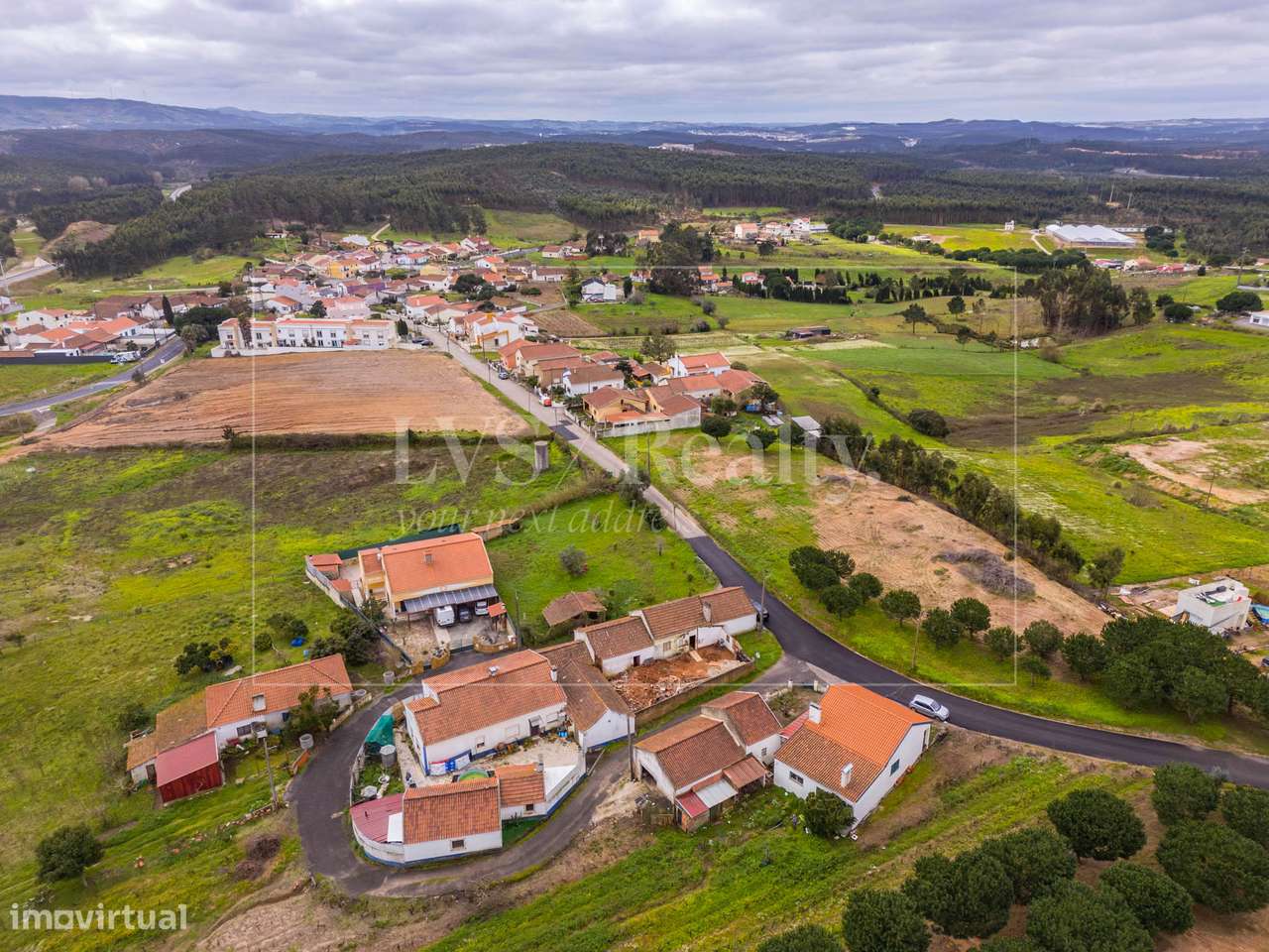 Terreno Urbano com viabilidade de Construção em Torres vedras-9