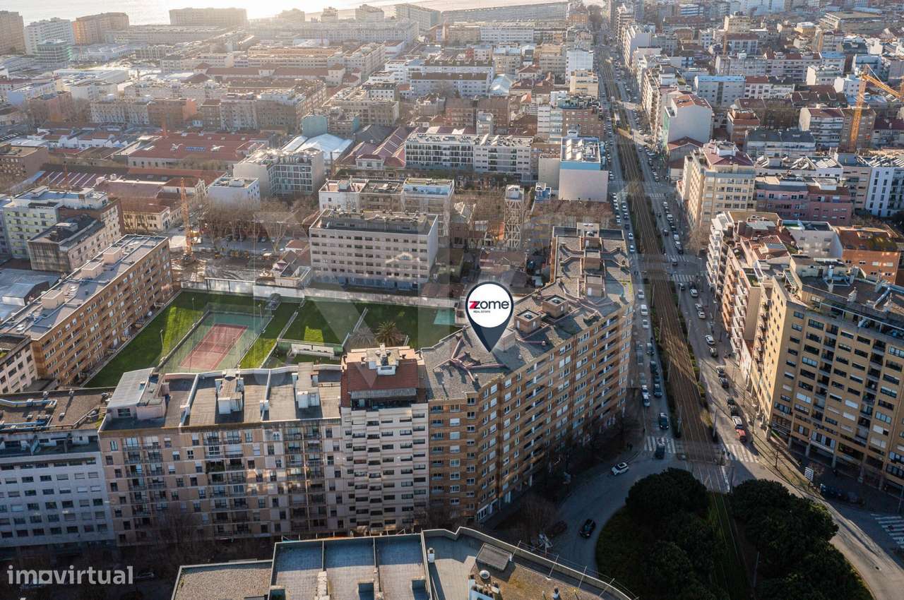 T3 Centro Matosinhos,Condomínio fechado,com varandas, garagem,arrumos-57