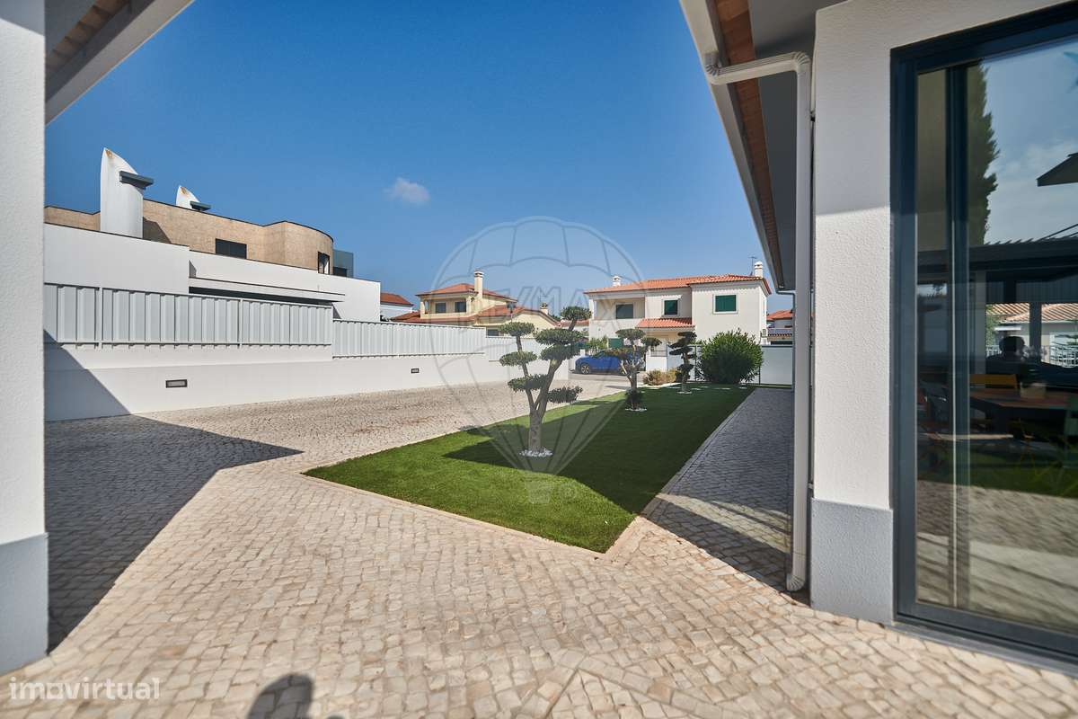 Moradia T4 para venda - Grande imagem: 3/45