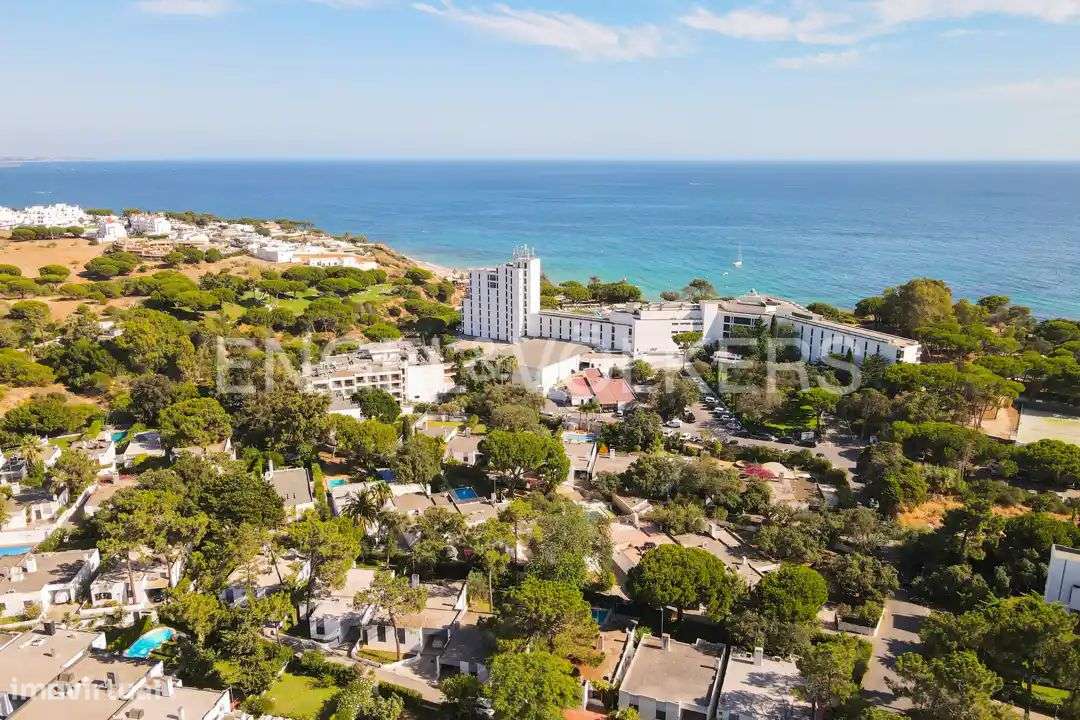 Oportunidade rara: Moradia V3 a 600m da praia - Grande imagem: 4/45