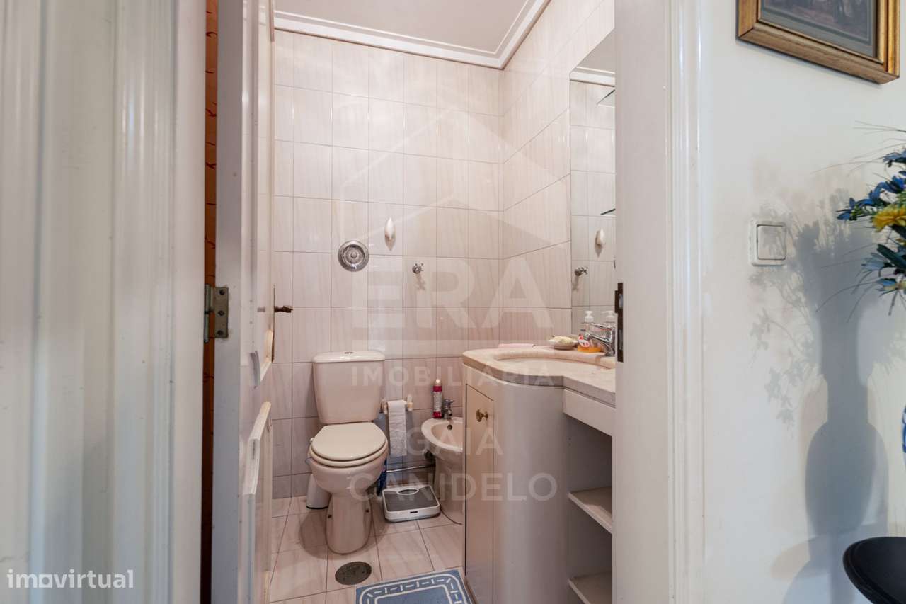 T3 Espaçoso no centro da cidade-8