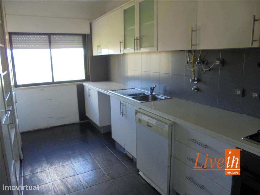 Apartamento T3 Como Novo em Alenquer - Grande imagem: 5/15