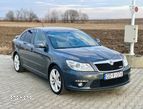 Skoda Octavia 2.0 TDI DPF RS - 1