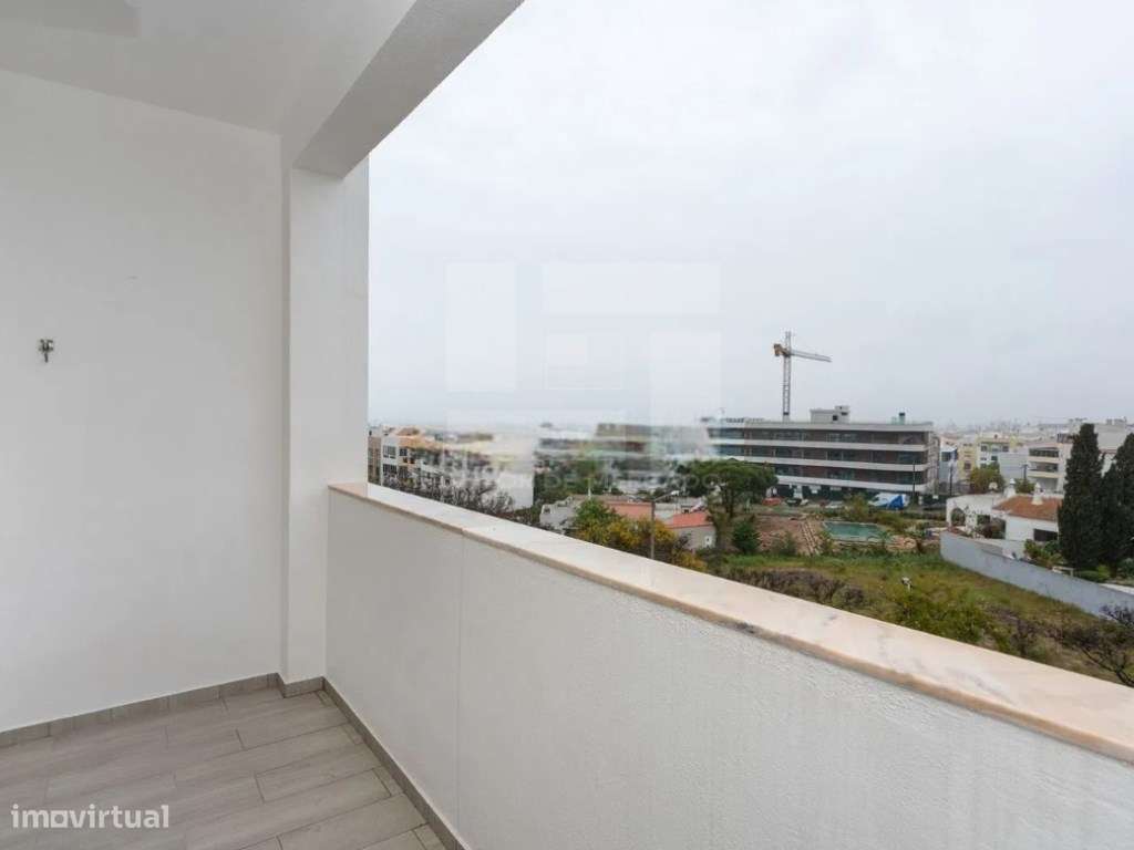 APARTAMENTO T2 - QUARTEIRA-13