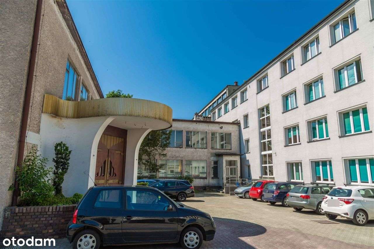 Budynek biurowo usługowy, 48% funkcja mieszkalna - Pełny obrazek: 5/13