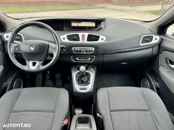 Renault Scenic dCi 110 Expression - 8