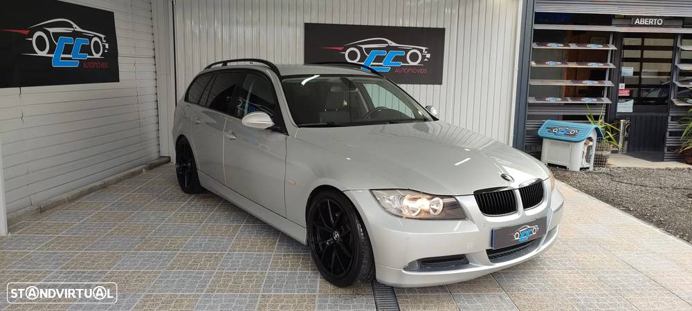 BMW 320 d Touring Sport - 1