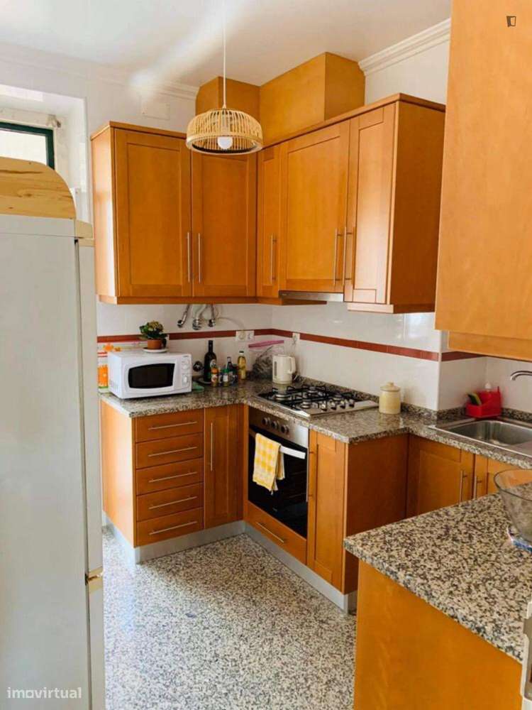 Quarto - localizado em Santa Apolónia Lisbon - Grande imagem: 5/8