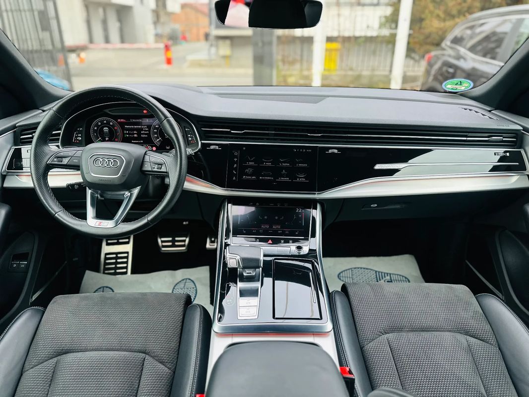 Audi Q8 3.0 55 TFSI e quattro Tiptronic - 19