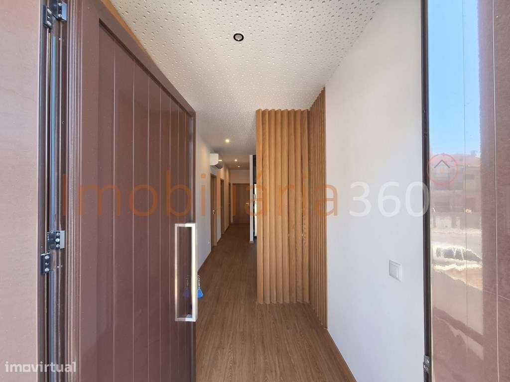 **Apartamento T3+1 Novo em Localização Privilegiada** - Grande imagem: 2/25