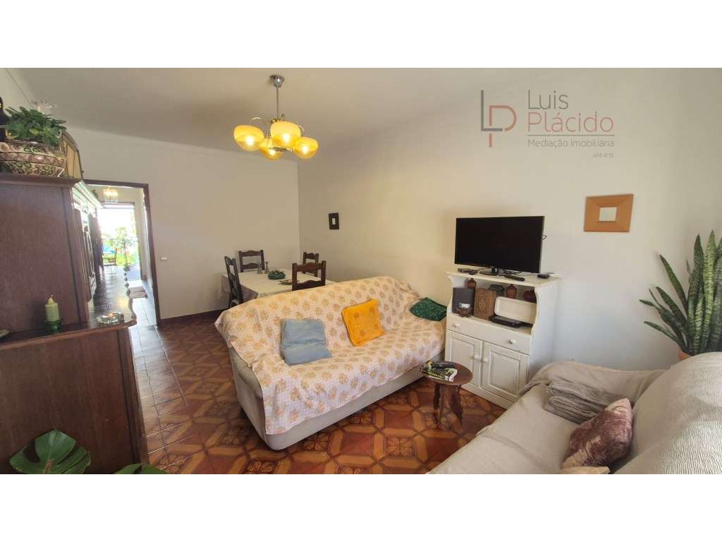 Moradia com Quintal e Garagem em Sines - Grande imagem: 5/48