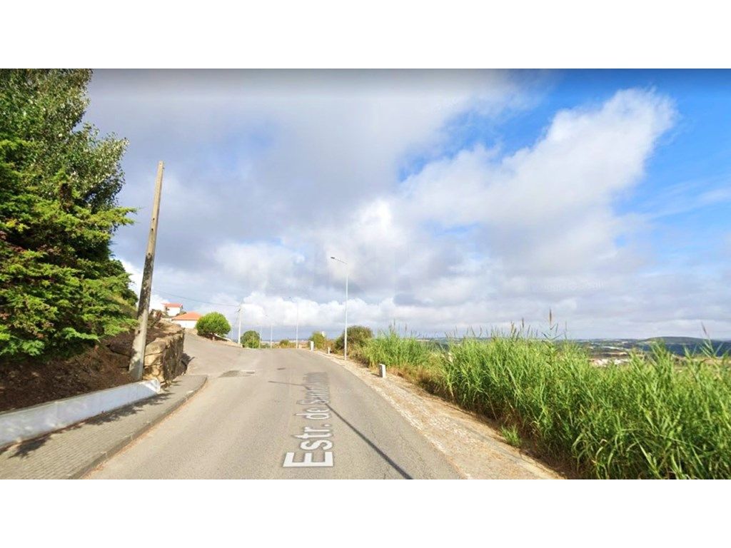 Lote de terreno urbano para venda em Varatojo, Torres Ved...